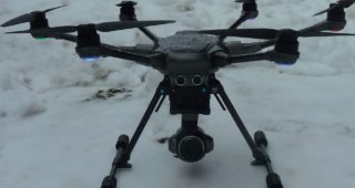 Apfel Tom Typhoon H Plus a
