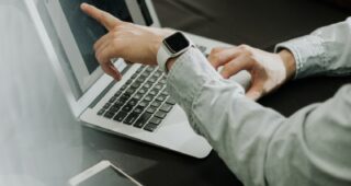 Apfel Tom Apple im Business Bereich Manager